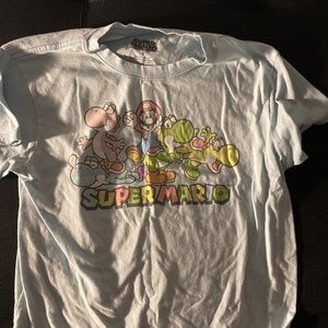 Mario graphic shirt